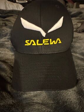 Salewa Men's Black Baseball Cap with Yellow Logo